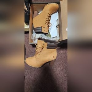 Brand NEW Timberland High Heels WITH box